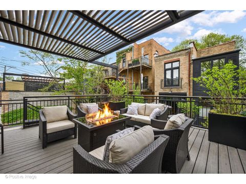 Tiny photo for 613 W Belden Avenue, Chicago, IL 60614 (MLS # 12638920)