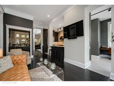 Tiny photo for 613 W Belden Avenue, Chicago, IL 60614 (MLS # 12638920)