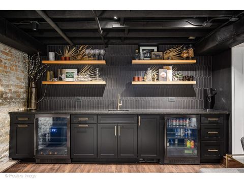 Tiny photo for 613 W Belden Avenue, Chicago, IL 60614 (MLS # 12638920)