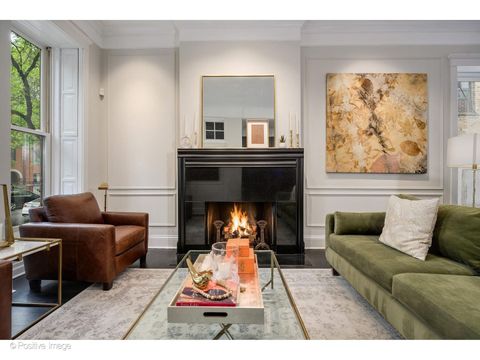 Tiny photo for 613 W Belden Avenue, Chicago, IL 60614 (MLS # 12638920)