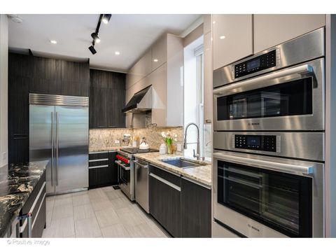 Tiny photo for 613 W Belden Avenue, Chicago, IL 60614 (MLS # 12638920)