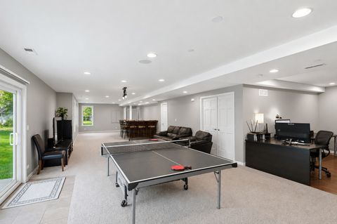 Tiny photo for 1311 Bison Lane, Hoffman Estates, IL 60192 (MLS # 12692427)