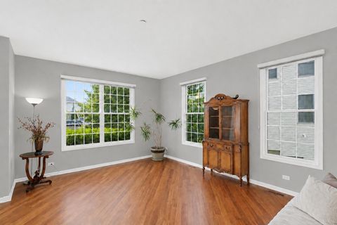 Tiny photo for 1311 Bison Lane, Hoffman Estates, IL 60192 (MLS # 12692427)