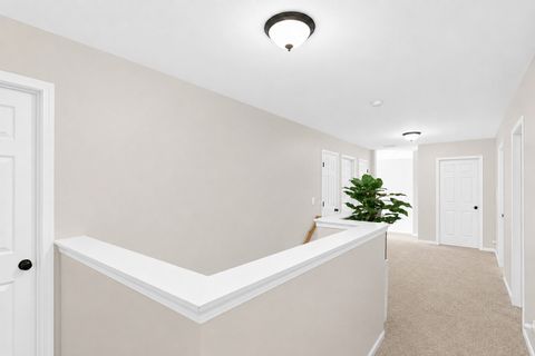 Tiny photo for 1311 Bison Lane, Hoffman Estates, IL 60192 (MLS # 12692427)