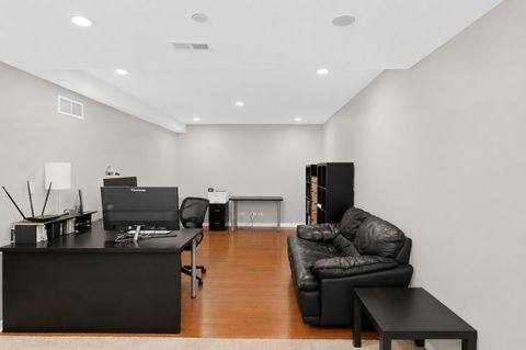 Tiny photo for 1311 Bison Lane, Hoffman Estates, IL 60192 (MLS # 12692427)