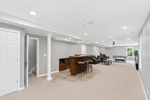 Tiny photo for 1311 Bison Lane, Hoffman Estates, IL 60192 (MLS # 12692427)