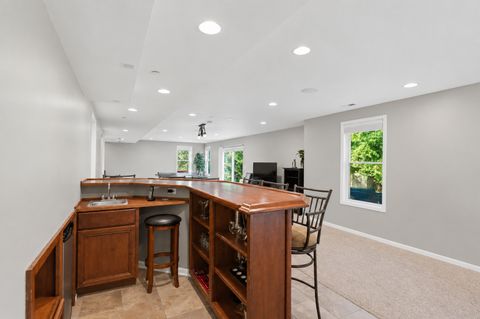 Tiny photo for 1311 Bison Lane, Hoffman Estates, IL 60192 (MLS # 12692427)