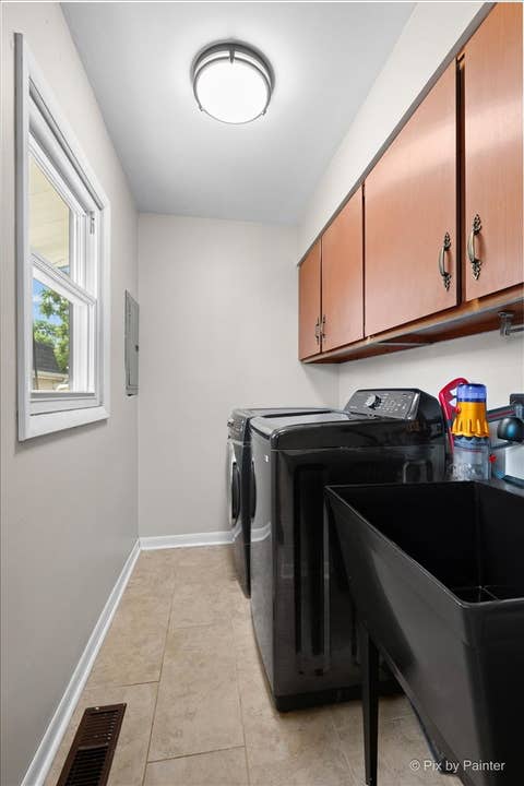 Tiny photo for 43 Grange Road, Elk Grove Village, IL 60007 (MLS # 12730212)