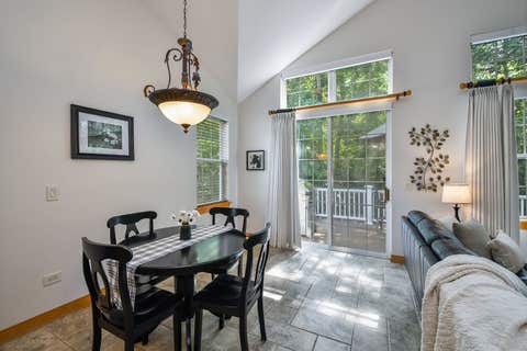 Tiny photo for 322 Quarry Ridge Circle, Sugar Grove, IL 60554 (MLS # 12737508)
