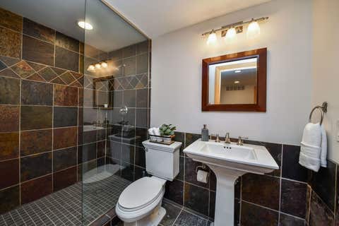 Tiny photo for 322 Quarry Ridge Circle, Sugar Grove, IL 60554 (MLS # 12737508)