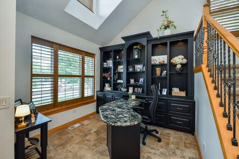 Tiny photo for 322 Quarry Ridge Circle, Sugar Grove, IL 60554 (MLS # 12737508)