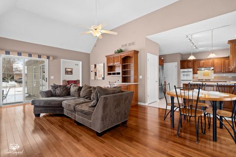 Tiny photo for 2762 Shetland Lane, Aurora, IL 60502 (MLS # 12518611)