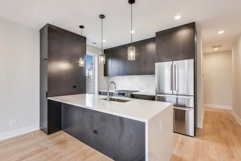 Tiny photo for 3339 N Ridgeway Avenue #2N, Chicago, IL 60618 (MLS # 12542669)