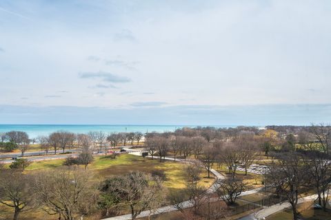 Tiny photo for 5415 N SHERIDAN Road #802, Chicago, IL 60640 (MLS # 12587130)
