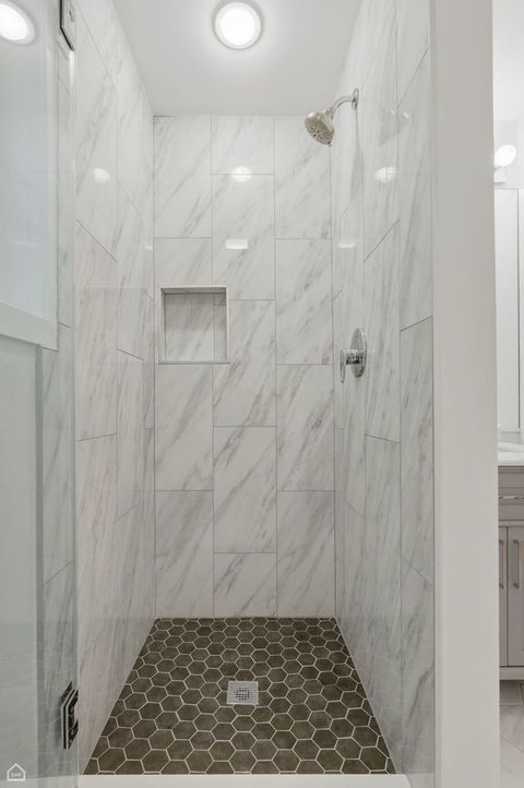 Tiny photo for 2317 N Hamilton Avenue #A, Chicago, IL 60647 (MLS # 12599474)