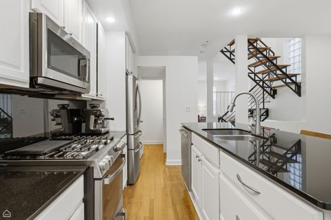Tiny photo for 2317 N Hamilton Avenue #A, Chicago, IL 60647 (MLS # 12599474)