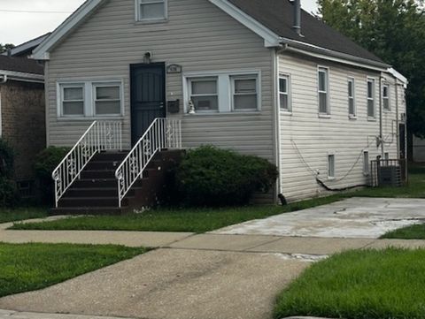 Photo of 430 E 88th Place, Chicago, IL 60619 (MLS # 12448492)