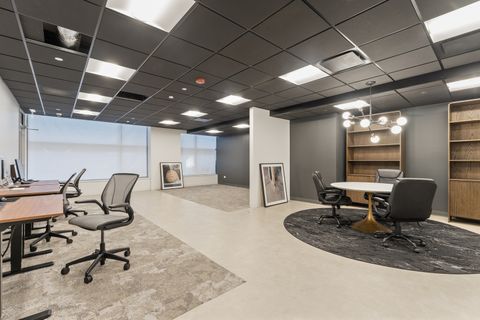 Tiny photo for 600 N Lake Shore Drive #2707, Chicago, IL 60611 (MLS # 12509481)