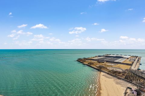 Tiny photo for 600 N Lake Shore Drive #2707, Chicago, IL 60611 (MLS # 12509481)