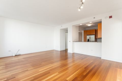 Tiny photo for 600 N Lake Shore Drive #2707, Chicago, IL 60611 (MLS # 12509481)