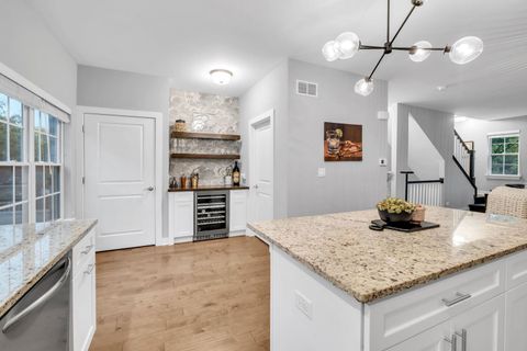 Tiny photo for 1621 Church Street, Evanston, IL 60201 (MLS # 12496919)