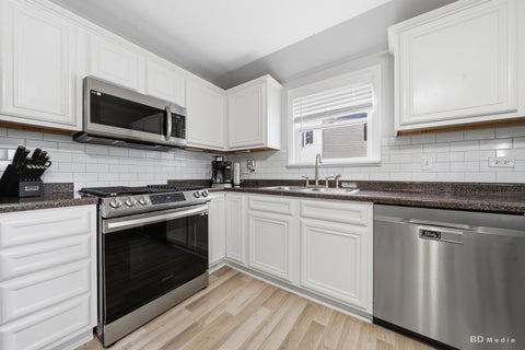 Tiny photo for 16150 Pamela Court, Oak Forest, IL 60452 (MLS # 12733131)