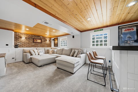 Tiny photo for 16150 Pamela Court, Oak Forest, IL 60452 (MLS # 12733131)