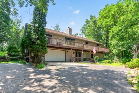 Photo of 337 N Wild Cherry Drive, Dixon, IL 61021 (MLS # 12697968)