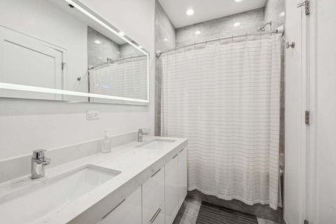 Tiny photo for 6213 S Ellis Avenue, Chicago, IL 60637 (MLS # 12504260)
