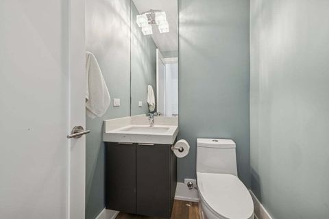 Tiny photo for 6213 S Ellis Avenue, Chicago, IL 60637 (MLS # 12504260)