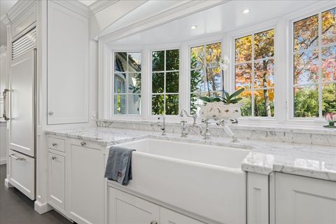 Tiny photo for 166 N Buckley Road, Barrington Hills, IL 60010 (MLS # 12374133)