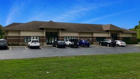 4 N Deer Point Road 1008 Grayslake IL 60030