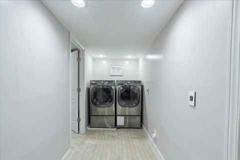 Tiny photo for 607 Old Farm Road, Bloomington, IL 61704 (MLS # 12540144)