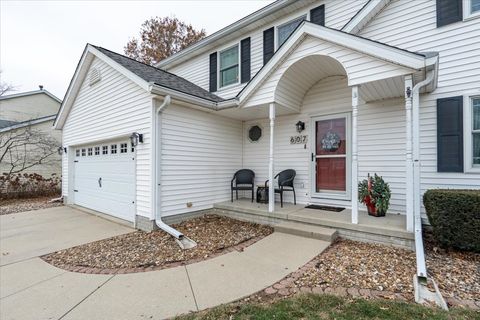 Tiny photo for 607 Old Farm Road, Bloomington, IL 61704 (MLS # 12540144)