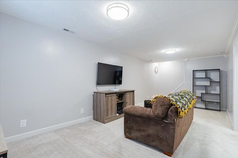 Tiny photo for 607 Old Farm Road, Bloomington, IL 61704 (MLS # 12540144)