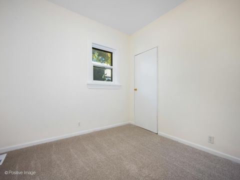 Tiny photo for 547 S Martin Luther King Jr Avenue, Waukegan, IL 60085 (MLS # 12640480)