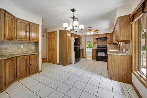 Tiny photo for 940 Milton Bridge Brg, Frankfort, IL 60423 (MLS # 12604148)
