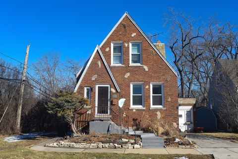 Tiny photo for 3901 Custer Avenue, Lyons, IL 60534 (MLS # 12562123)