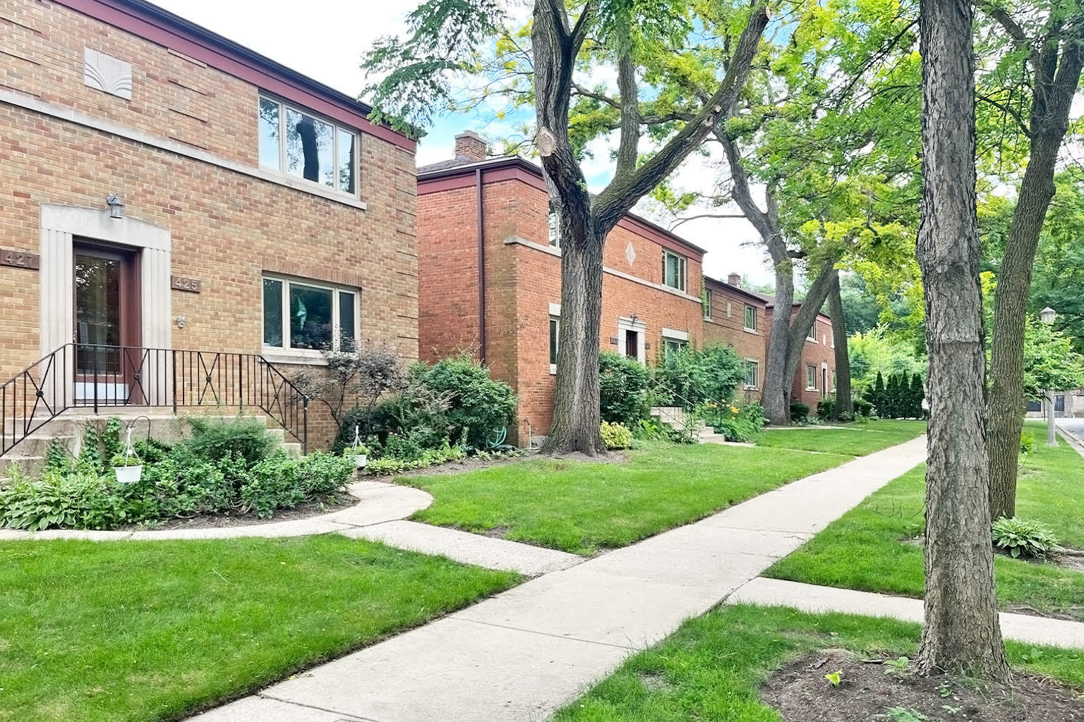 423 Edgewood Place 2