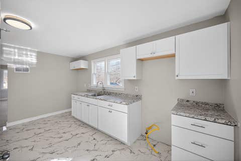 Tiny photo for 4610 W Redbud Drive, Peoria, IL 61604 (MLS # 12456266)