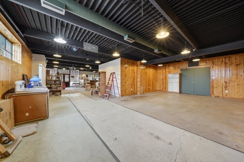 Tiny photo for 800 E 31st Street, La Grange Park, IL 60526 (MLS # 12741553)