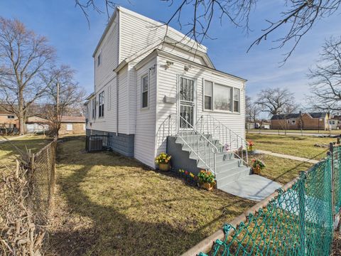 Tiny photo for 9151 S Normal Avenue, Chicago, IL 60620 (MLS # 12455023)