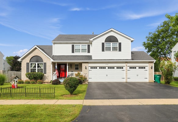 1718 MIDDAY DR, ZION, IL 60099 - Image e72656a4aa72ca4de222f4ccffd43cb6/704681264