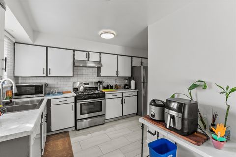 Tiny photo for 1518 Harbour Court #A1, Schaumburg, IL 60193 (MLS # 12512927)