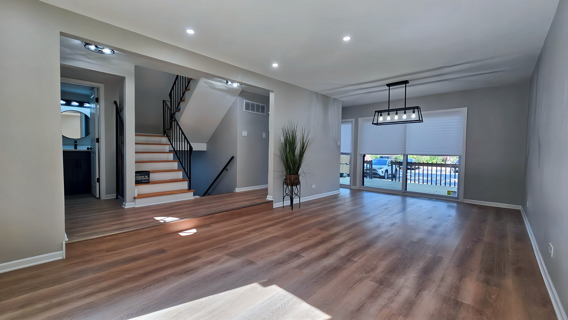 18W152 16th Street
