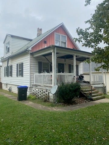 Tiny photo for 603 S Clinton Street, Bloomington, IL 61701 (MLS # 12785820)