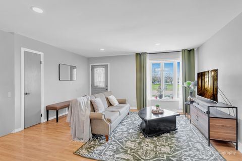 Tiny photo for 1560 Sheffield Drive, Elgin, IL 60123 (MLS # 12614525)