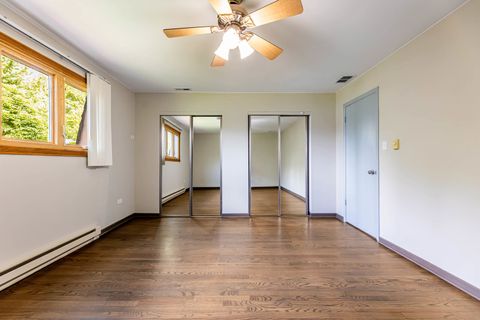 Tiny photo for 7546 S Cork Avenue, Justice, IL 60458 (MLS # 12668635)