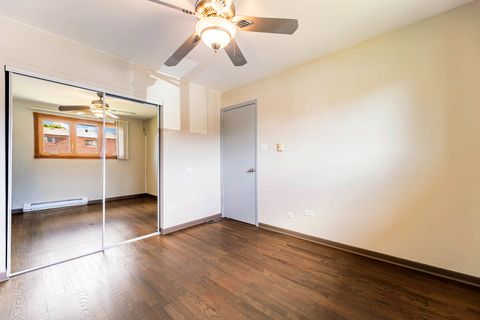 Tiny photo for 7546 S Cork Avenue, Justice, IL 60458 (MLS # 12668635)