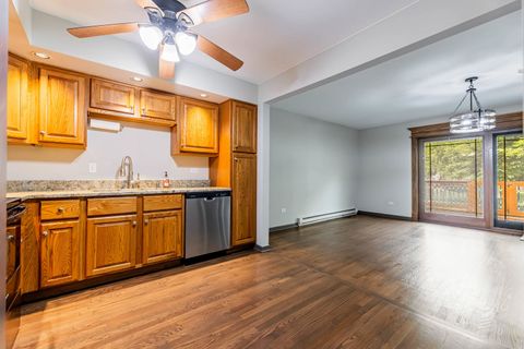 Tiny photo for 7546 S Cork Avenue, Justice, IL 60458 (MLS # 12668635)